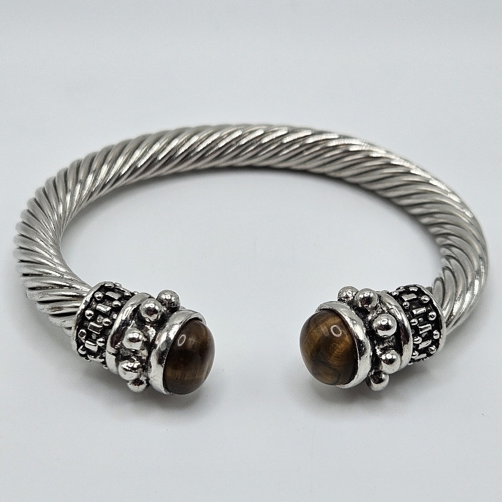 VINTAGE Spiral Twist Spiral Tone Chunky Cuff Bracelet Tiger's Eye Finials